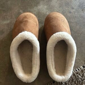 Tan Fur Platform Slippers